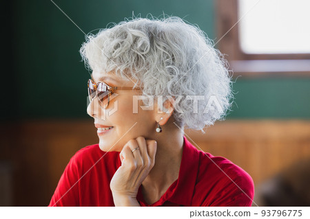 gray hair woman sunglasses gray hair woman sunglasses 93796775