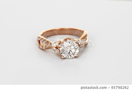 Engagement Gold Ring With Luxury Diamond 93798262