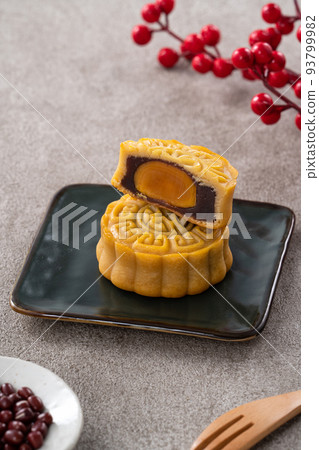 Mid-Autumn Festival Moon cake Geppei 93799982