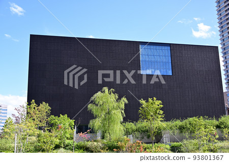 Osaka Nakanoshima Museum along the Dojima River 93801367