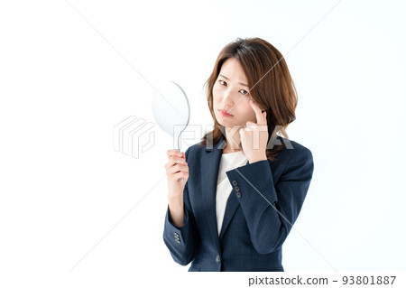 Women who care about their eyes Women who care about their eyes 93801887