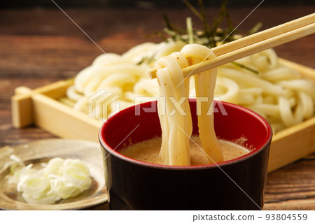 芝麻醬烏冬面 芝麻醬烏冬面 93804559