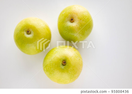 Taste of Autumn 20th Century Pear 93808436