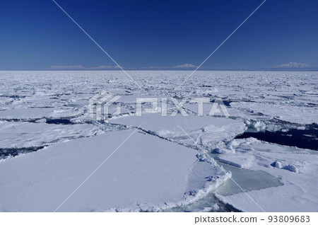 Shiretoko Mountain Range and Drift Ice Off the Sea of Okhotsk Hokkaido 93809683