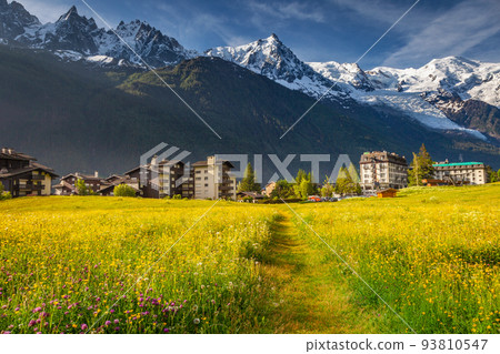 Chamonix village and Mont Blanc Massif in Haute Savoie, French Alps Chamonix village and Mont Blanc Massif in Haute Savoie, French Alps 93810547