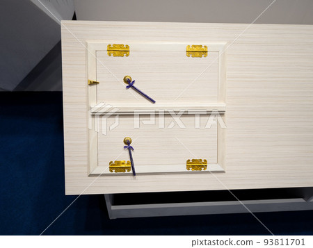 wooden coffin wooden coffin 93811701