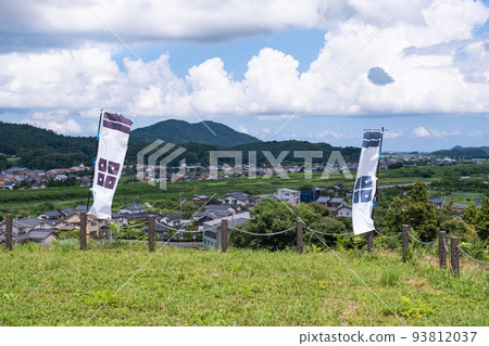 夏季從月山戶田城遺址的騎馬場看 夏季從月山戶田城遺址的騎馬場看 93812037