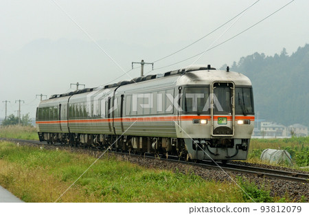 Takayama Main Line Hida Furukawa - Hida Kokufu JR Central Kiha 85 Series Kiha 85-204 (Nagoya) Wide View Hida Takayama Main Line Hida Furukawa - Hida Kokufu JR Central Kiha 85 Series Kiha 85-204 (Nagoya) Wide View Hida 93812079