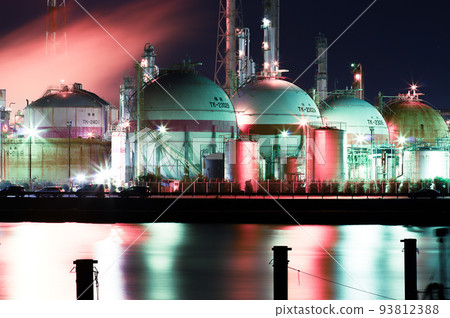Mie Yokkaichi factory night view Mie Yokkaichi factory night view 93812388
