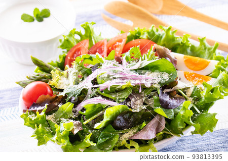 Fresh salad Fresh salad 93813395