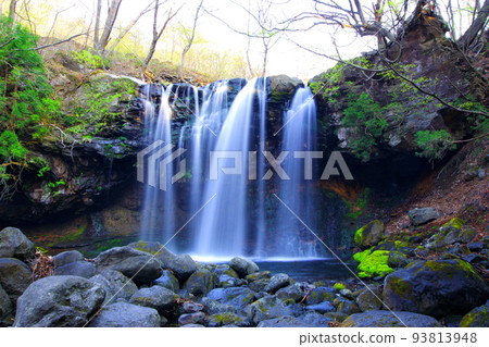 Maiden Falls / Itamuro, Nasushiobara City, Tochigi Prefecture Maiden Falls / Itamuro, Nasushiobara City, Tochigi Prefecture 93813948