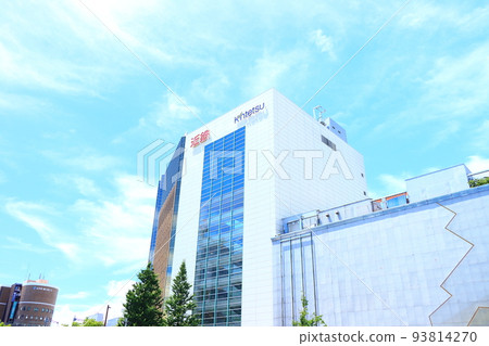 Scenery of Kintetsu Yokkaichi Station on the Kintetsu Nagoya Line 93814270
