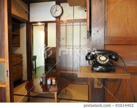 Tea room and black telephone in the Showa era 93814402
