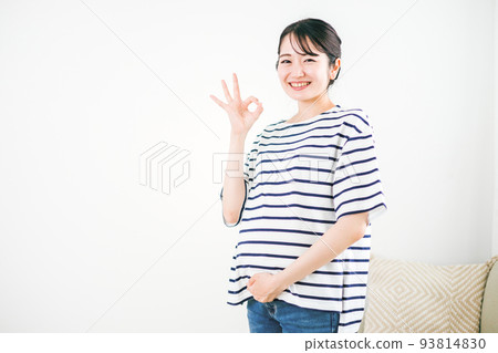 Pregnant woman in the room (smile, ok) 93814830