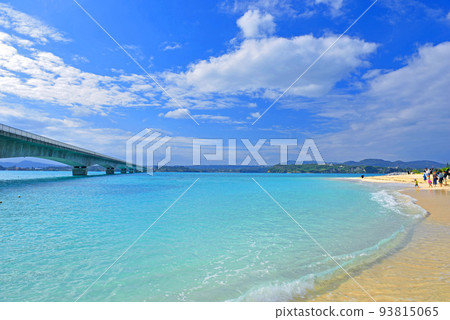 Beautiful Kouri Beach on Kouri Island, Okinawa Beautiful Kouri Beach on Kouri Island, Okinawa 93815065