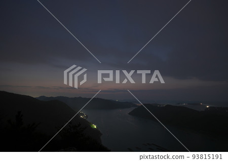 "Okayama Prefecture" Setonaikai National Park Dawn seen from Mt. 93815191