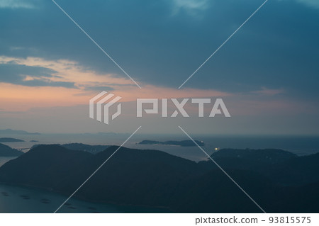 "Okayama Prefecture" Setonaikai National Park Dawn seen from Mt. 93815575