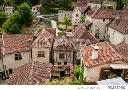 France, Lot, Saint-Cirq-Lapopie, labelled Les Plus Beaux Villages de France, 15th century fortified 93821068