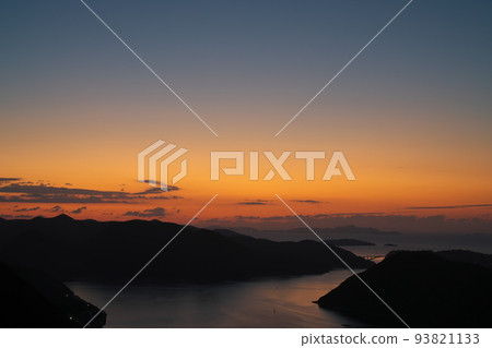 "Okayama Prefecture" Setonaikai National Park Dawn seen from Mt. 93821133