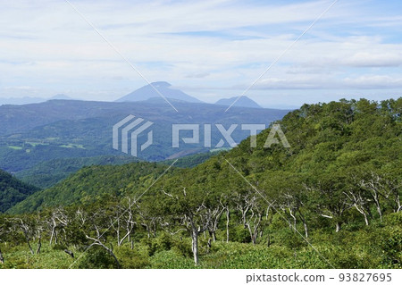Mt. Yotei and Mt. Shiribetsu seen from the Orofure Pass observatory 93827695