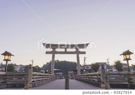 211004 Miyamaebashi z017 93827914