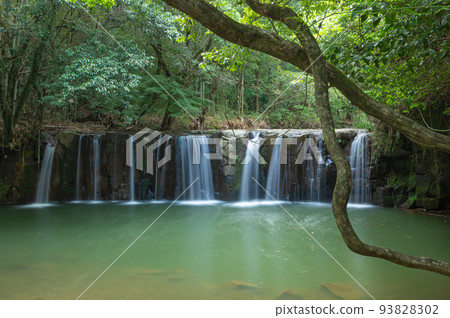 Kueginohana瀑布 93828302