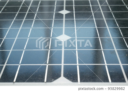 Solar pannels on a roof top  93829982