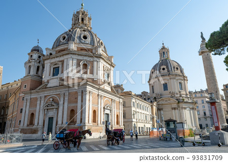 Streets of Rome (Italy) 93831709