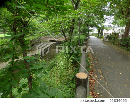 Nigaryo Canal Nikaryousui Kawasaki City Tama River is the source of the old artificial irrigation canal Total length about 32 kmRegistered by the government 93834063