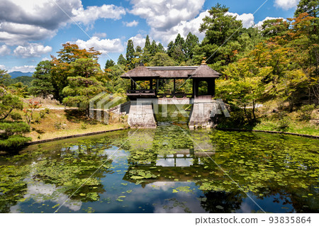 Pond Scene at the Ancient Shugakuin Imperial Garden in Kyoto, Japan Pond Scene at the Ancient Shugakuin Imperial Garden in Kyoto, Japan 93835864