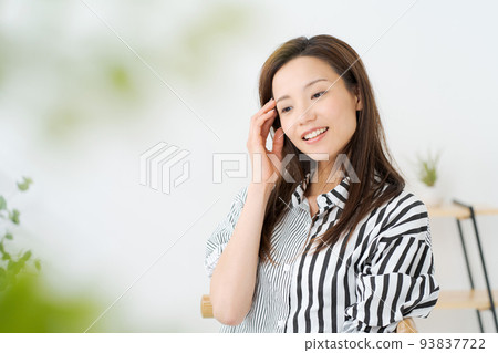 long hair woman portrait 93837722