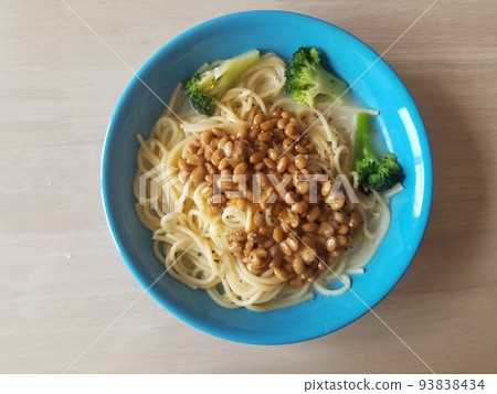 特色麵食 93838434