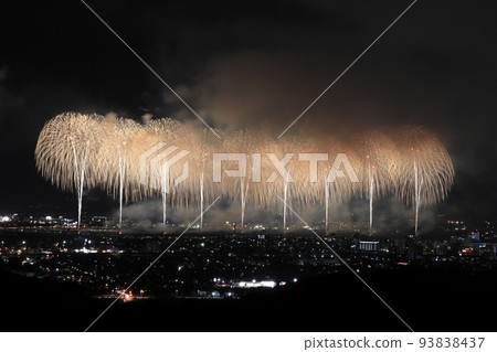Phoenix Fireworks: Nagaoka Festival Fireworks Display (2022) 93838437