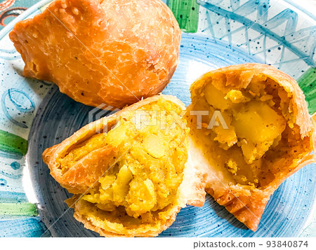 印度小吃薩摩薩 印度小吃薩摩薩 93840874