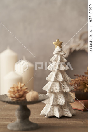 Cute desktop Christmas tree Christmas image 93841140