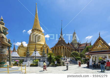 Wat Phra Kaew 93842279