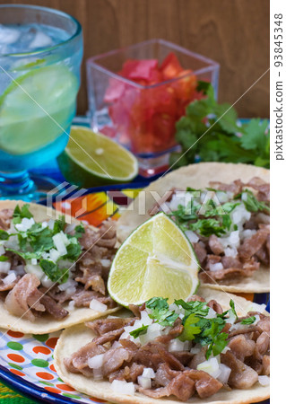 美味的墨西哥炸玉米餅 93845348