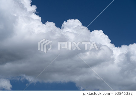 Sky  93845382