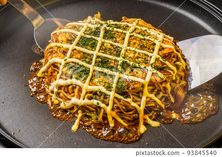 Okonomiyaki Japanese Traditional Pizza Okonomiyaki Okonomiyaki Japanese Traditional Pizza Okonomiyaki 93845540