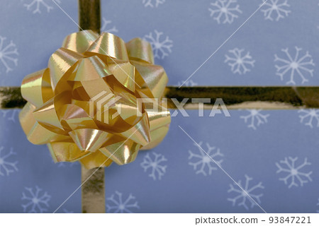 gift 93847221