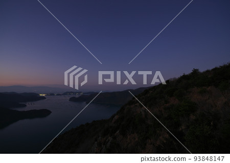 "Okayama Prefecture" Setonaikai National Park Dawn seen from Mt. 93848147