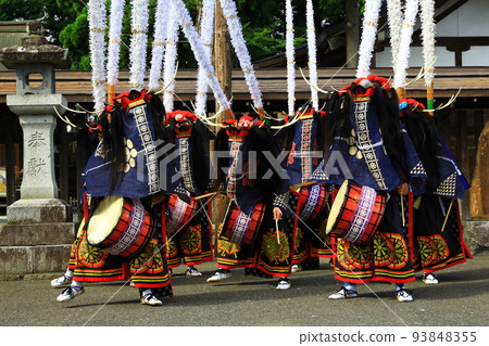 Folk performing arts deer dance Folk performing arts deer dance 93848355