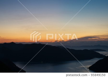 "Okayama Prefecture" Setonaikai National Park Dawn seen from Mt. 93849150