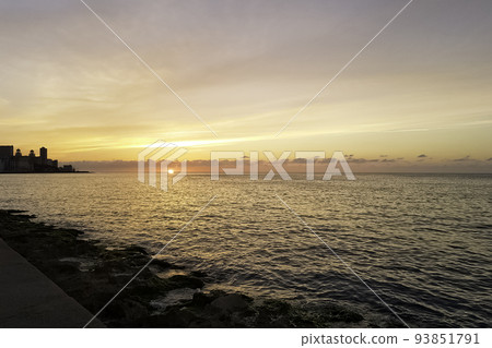 Sunset over Malecon and Atlantic Ocean - Havana 93851791