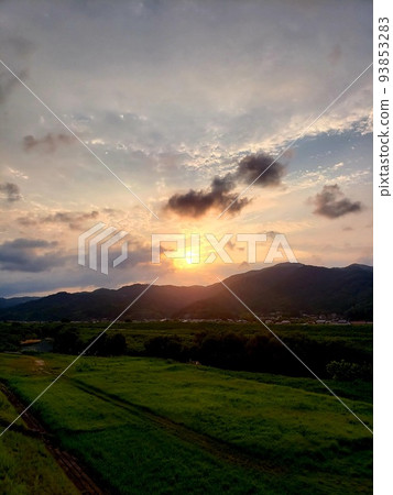 島根縣安木市飯梨川岸邊的夕陽[8月] 93853283