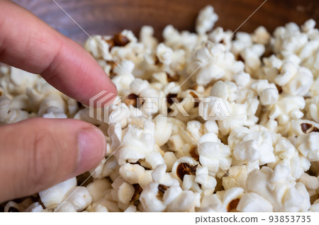 Popcorn  93853735