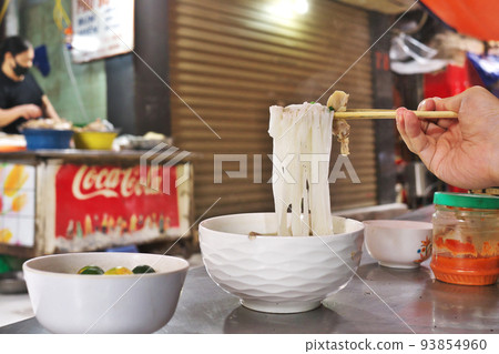 Pho Ga / Hanoi 93854960