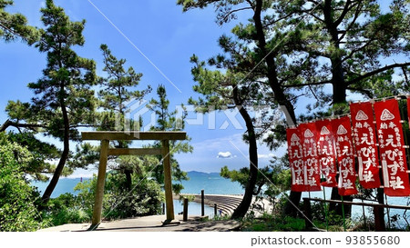 Mikawa Bay facing from Ebisu Shrine [Cape Ebisu / Nishio City, Aichi Prefecture] 93855680