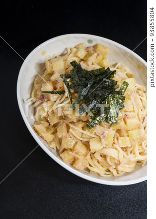 明太子和土豆麵食 93855804