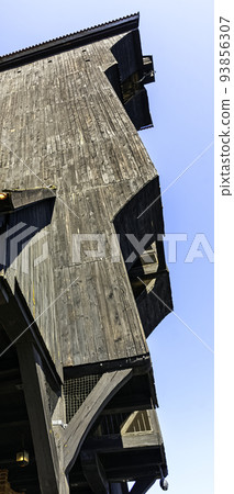 Crane (Zuraw) - famous building in Gdansk, Poland  93856307